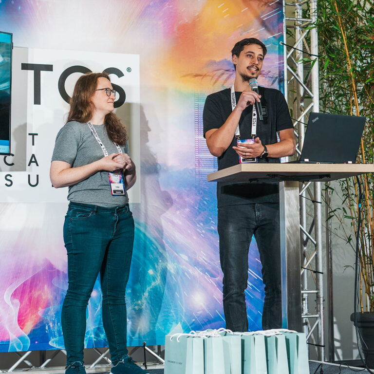 DSC02216_bb_CI25_1120x1120