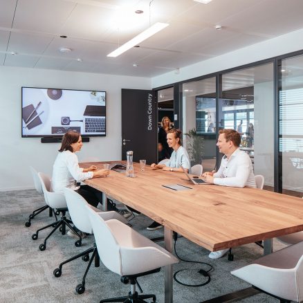 _Q1_7459-sRGB_bb_CI25_1120x1120